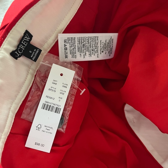 NEW J Crew Remi Short in Stretch Linen Blend Red Size 0 $98 Retail and Sold Out - Picture 10 of 12